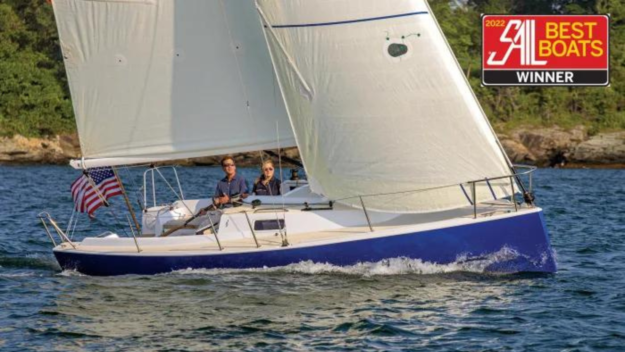 J9 Wins Boat Of The Year Best Cruiser J9 Cruiser, Top New Best Daysailer, 2022 2023, J Boats Gulf Coast. Louisiana, Mississippi, Alabama